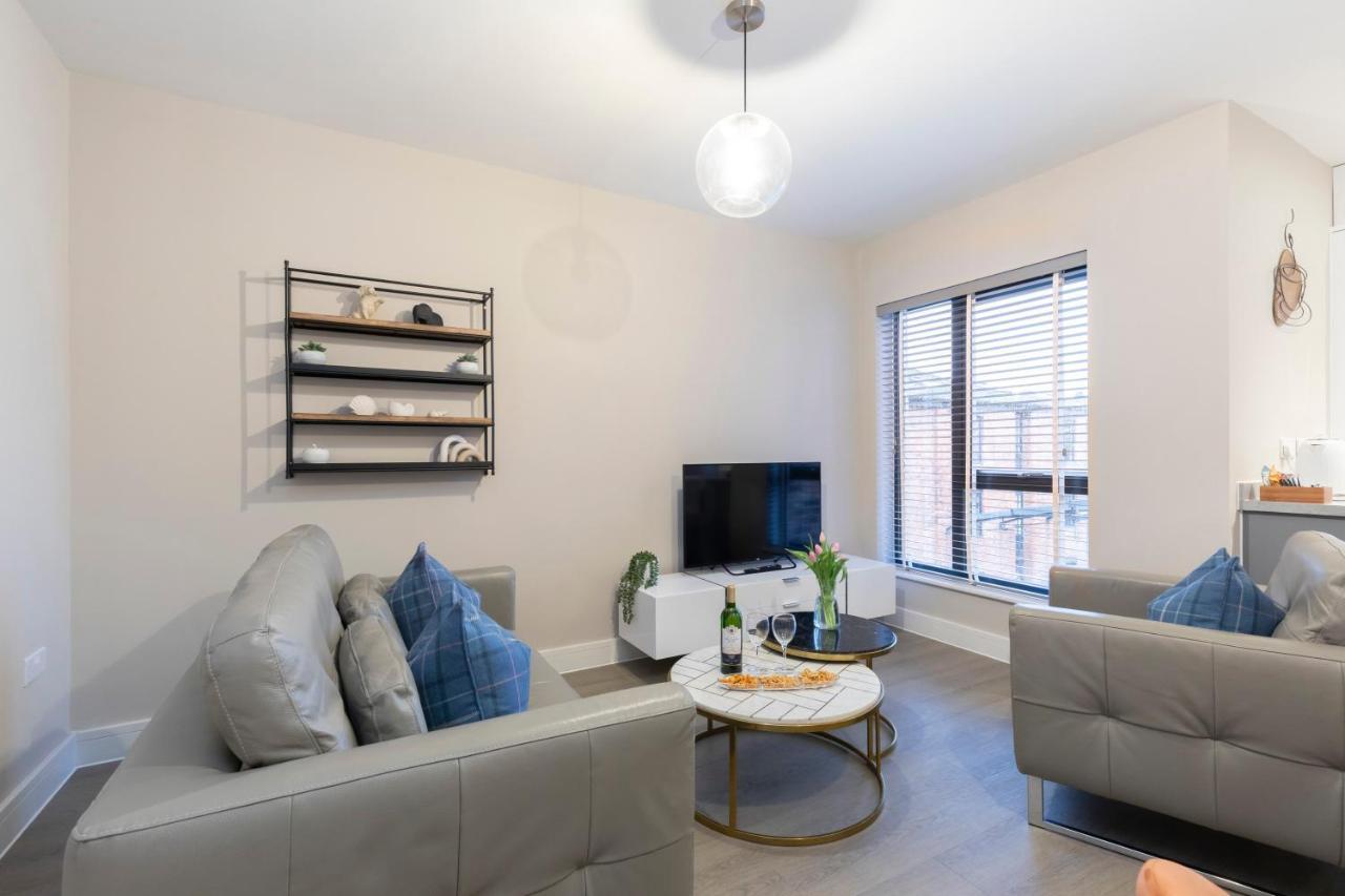 Elliot Oliver - Chic 2 Bedroom Town Centre Apartment Cheltenham Zewnętrze zdjęcie
