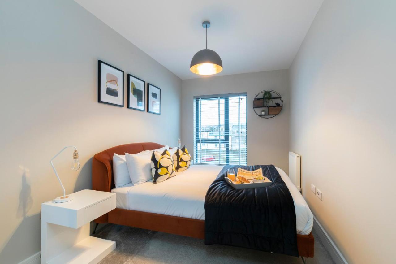 Elliot Oliver - Chic 2 Bedroom Town Centre Apartment Cheltenham Zewnętrze zdjęcie
